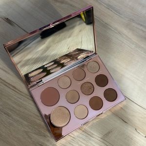 Tarte Aspyn Ovard eyeshadow palette, lightly used a couple shades only,Like new!